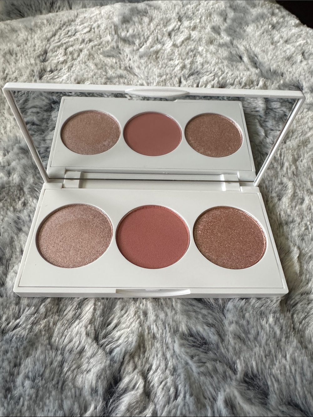 NEW - OFRA MIDI Palette ’Miller Squad’ Blush + Highlighter